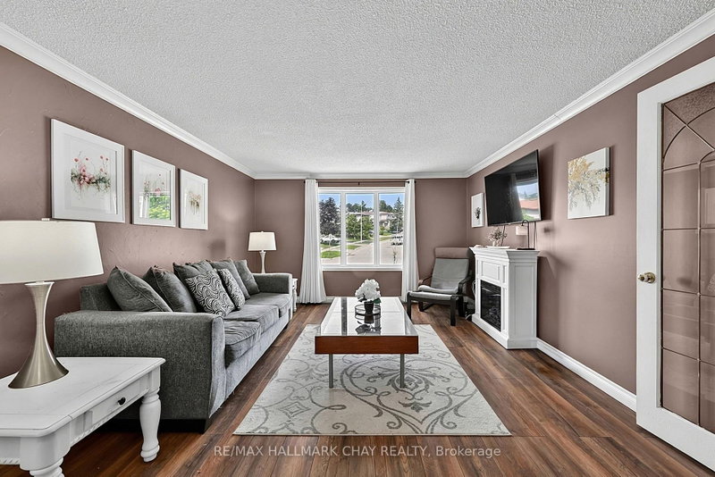 73 Browning Trail
