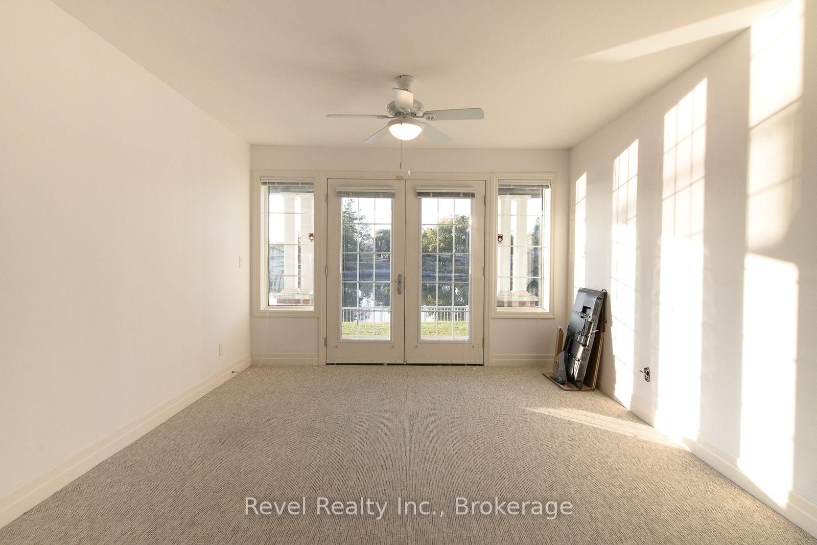 4-64 RIVER RD E River Road E • #4 • Wasaga Beach, ON photo 10