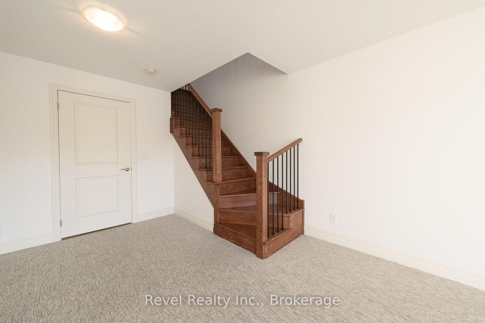 4-64 RIVER RD E River Road E • #4 • Wasaga Beach, ON photo 8