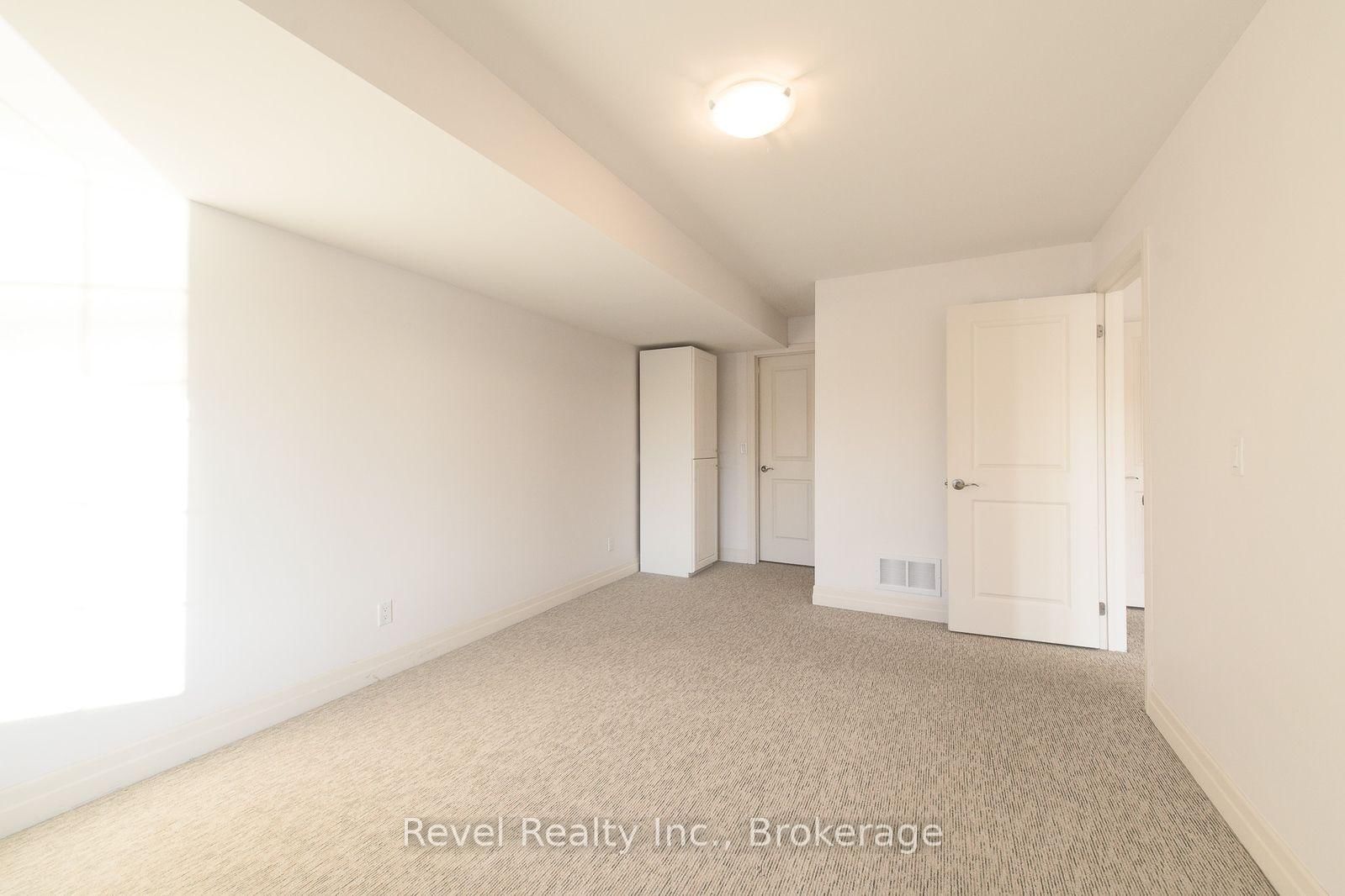 4-64 RIVER RD E River Road E • #4 • Wasaga Beach, ON photo 9