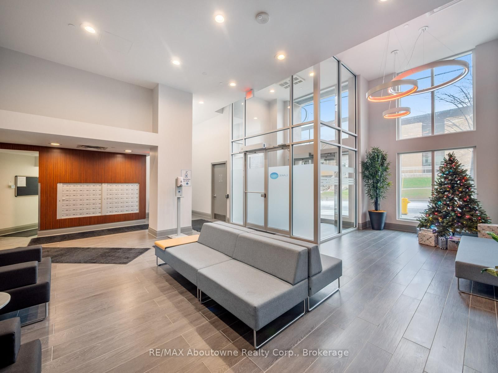 111 Worsley Street • #709 • Barrie, ON photo 15