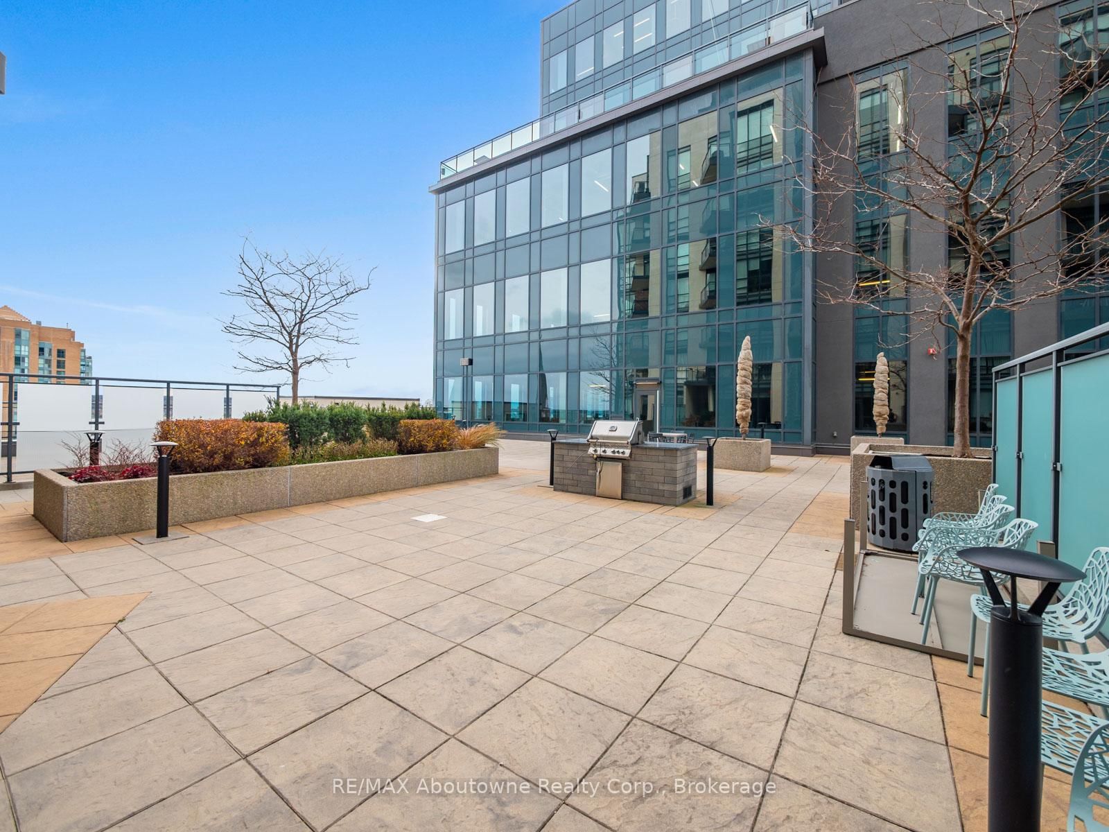 111 Worsley Street • #709 • Barrie, ON photo 17
