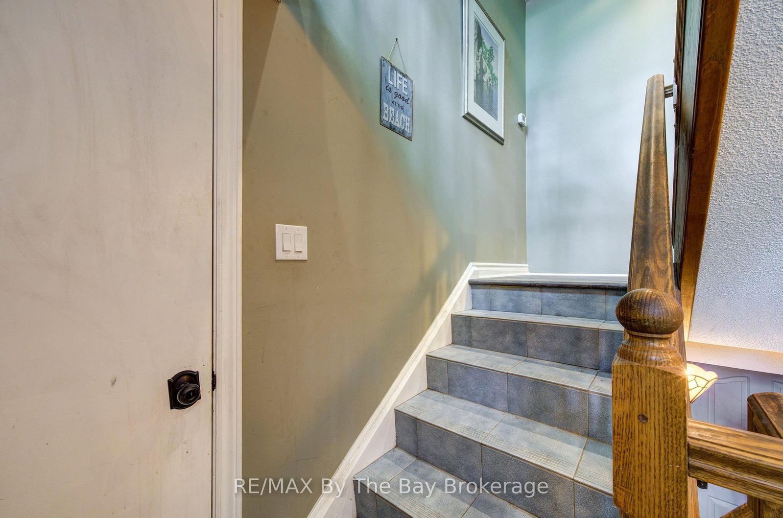 32 1st Lane • Wasaga Beach, ON photo 15