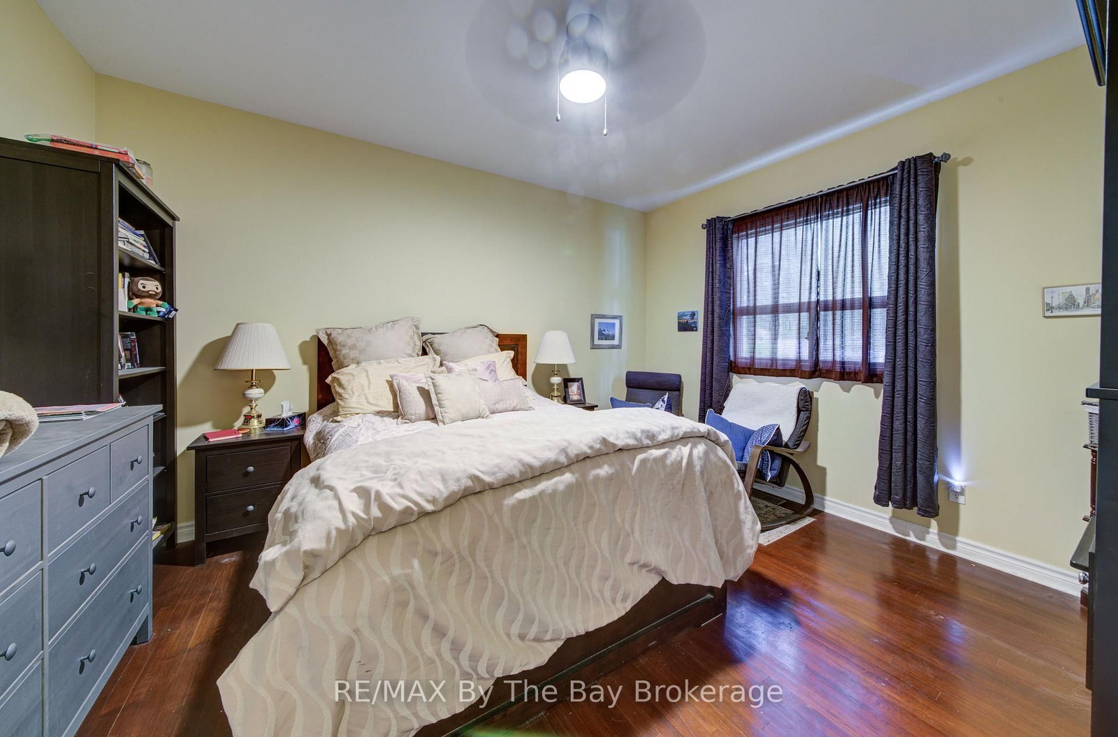 32 1st Lane • Wasaga Beach, ON photo 9