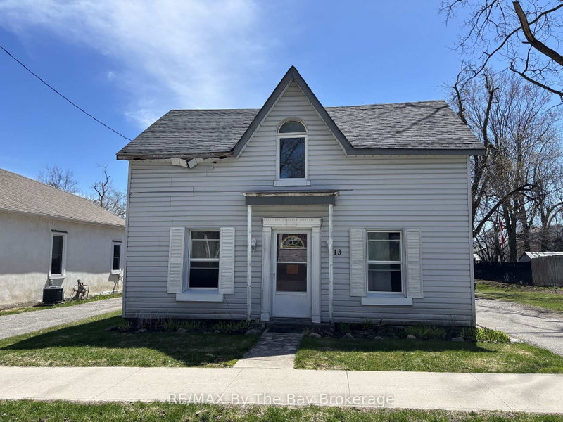 13 HENRY Street