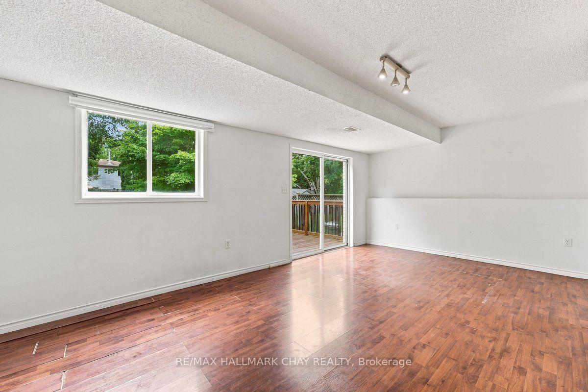 26 Whitehorn Crescent • Barrie, ON photo 10