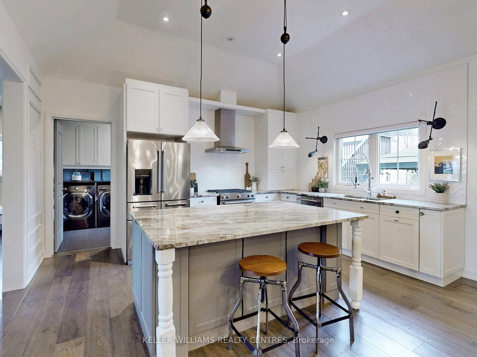 2 Thoroughbred Drive • Oro-Medonte, ON photo 8
