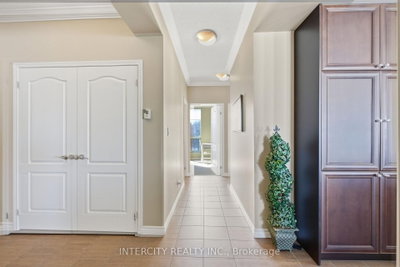 699 Aberdeen Boulevard • #901 • Midland, ON photo 9