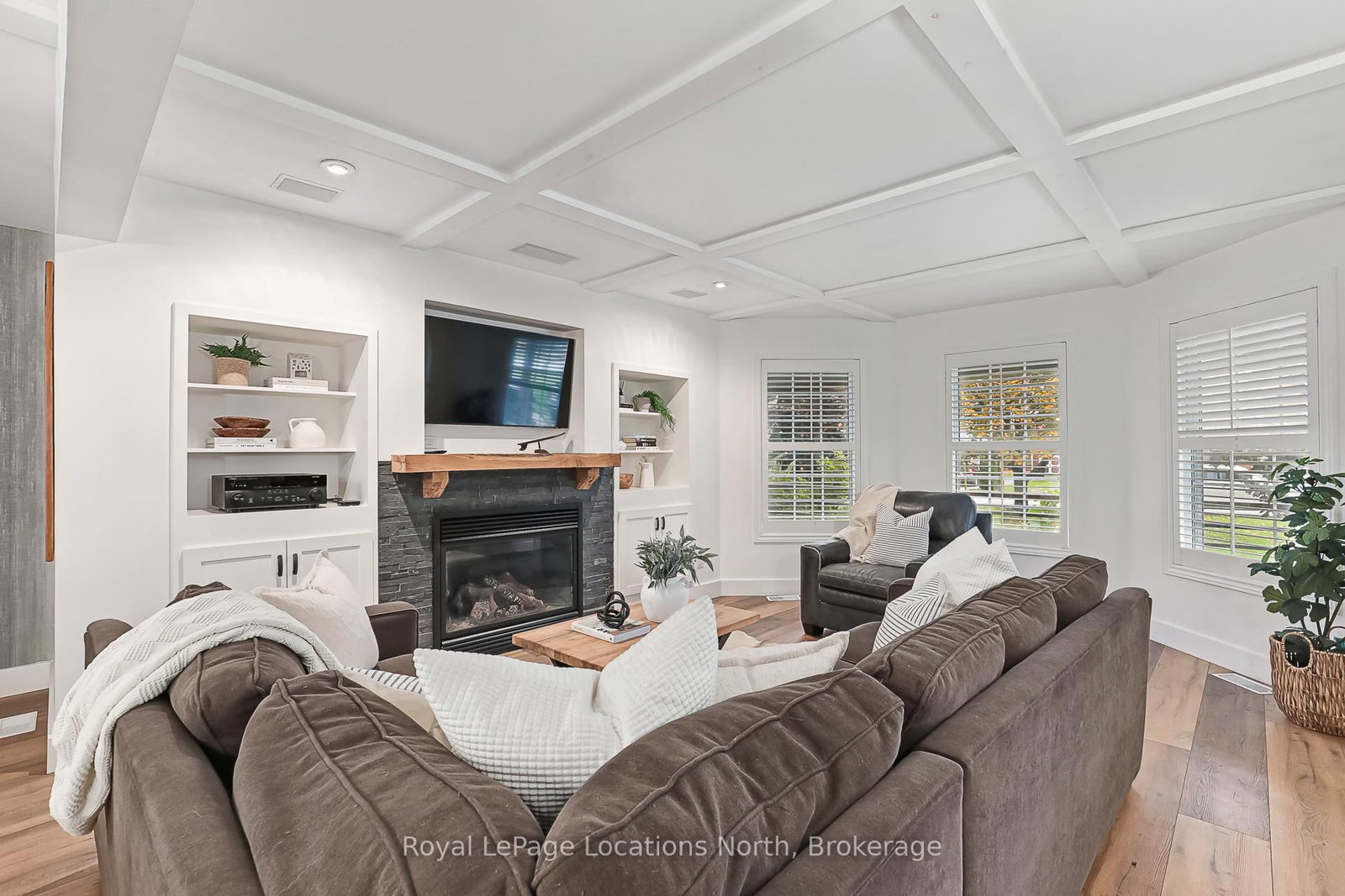 19 Melville Street • Clearview, ON photo 7