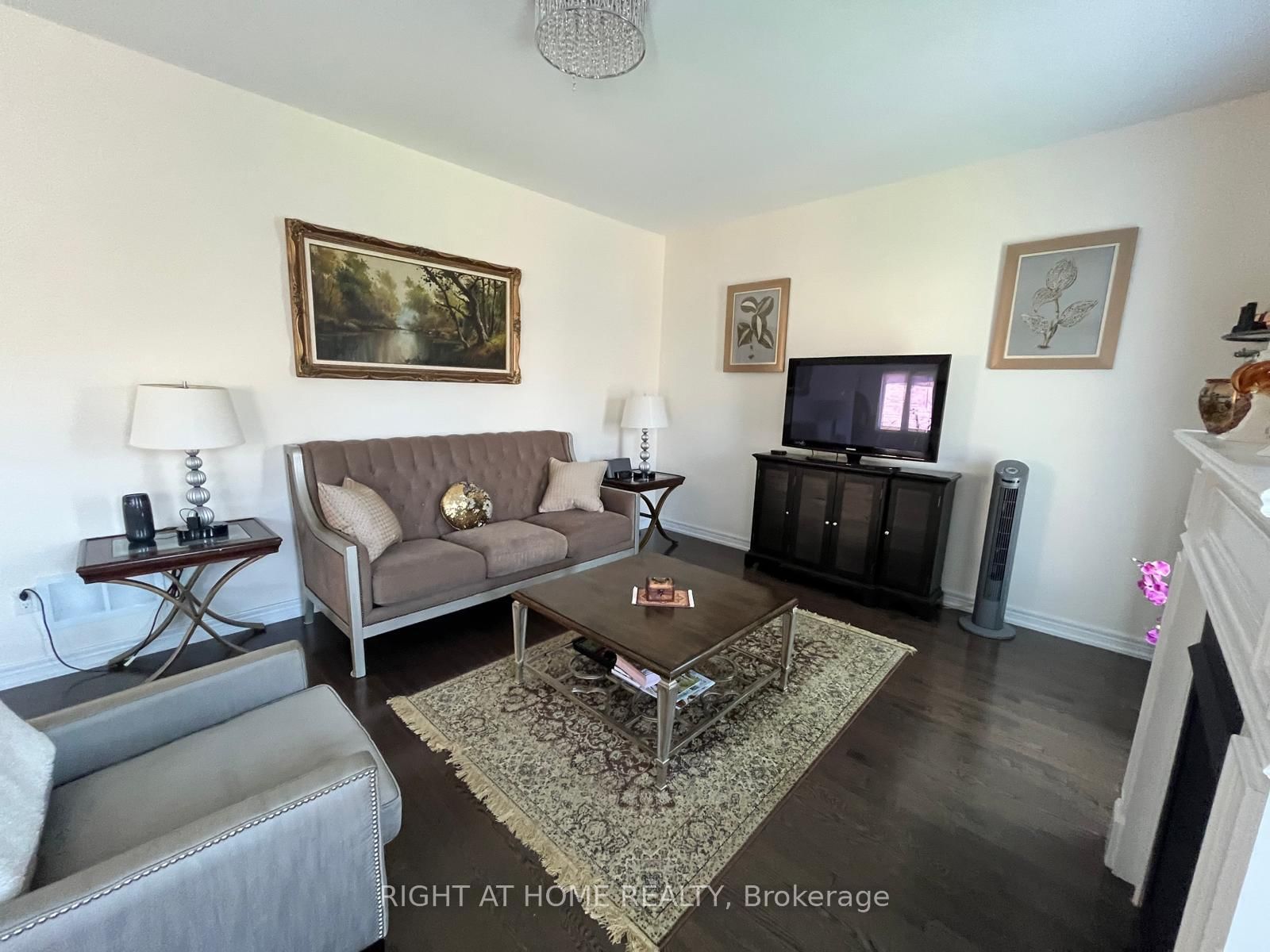 32 Middleton Drive • Wasaga Beach, ON photo 5