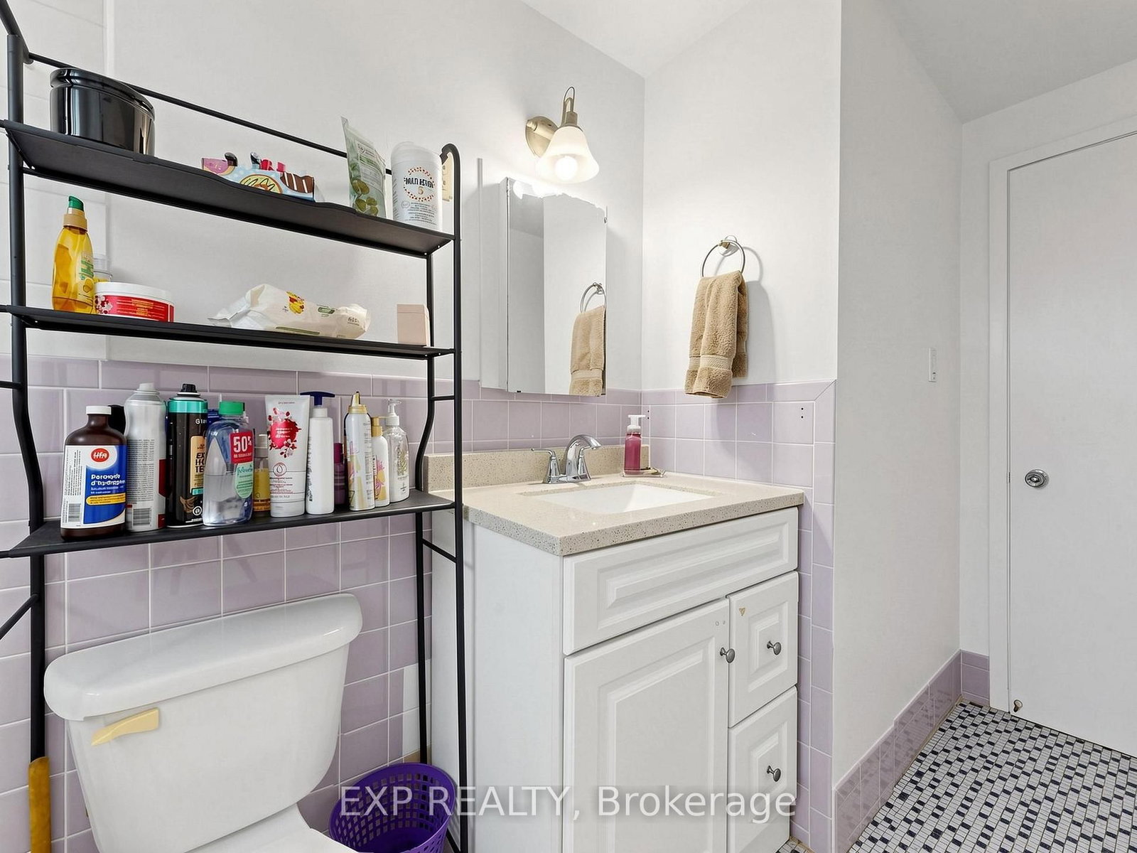 89 Donald Street • Barrie, ON photo 17