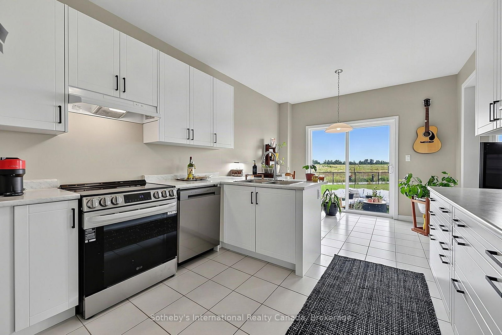 270 Springfield Crescent • Clearview, ON photo 10
