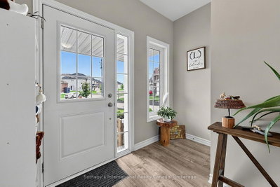270 Springfield Crescent • Clearview, ON photo 9