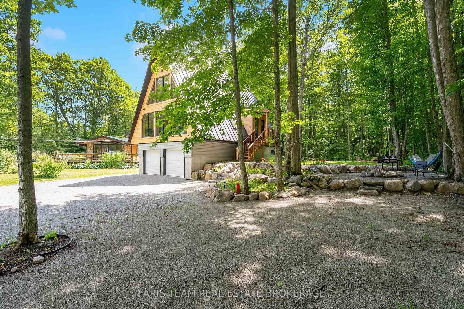 1490 Champlain Road • Tiny, ON photo 25