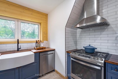 1490 Champlain Road • Tiny, ON photo 7