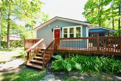 Detached House for lease at 39 Domar Road, Tiny, Ontario, L0L 2J0 - Rural Tiny - MLS: S13661402