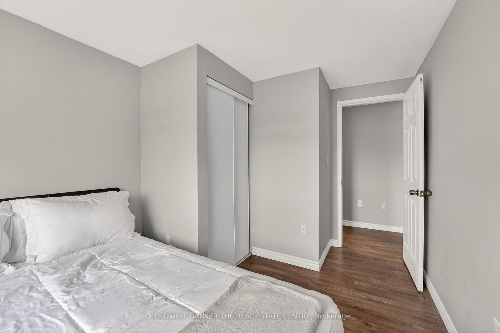 98 Cheltenham Road • Barrie, ON photo 23