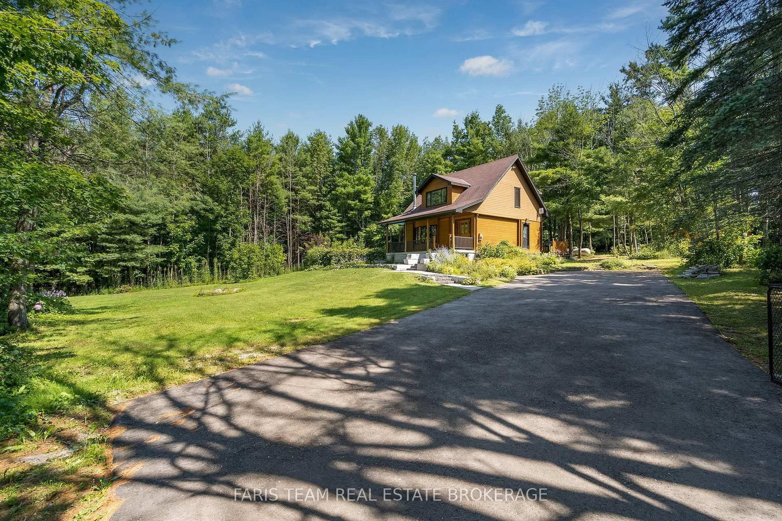 2668 Mcdonald Road • Springwater, ON photo 2