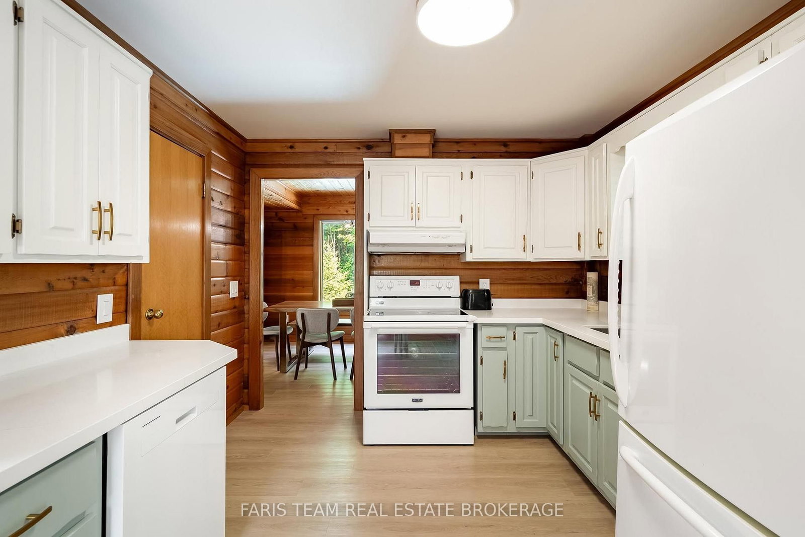 2668 Mcdonald Road • Springwater, ON photo 9