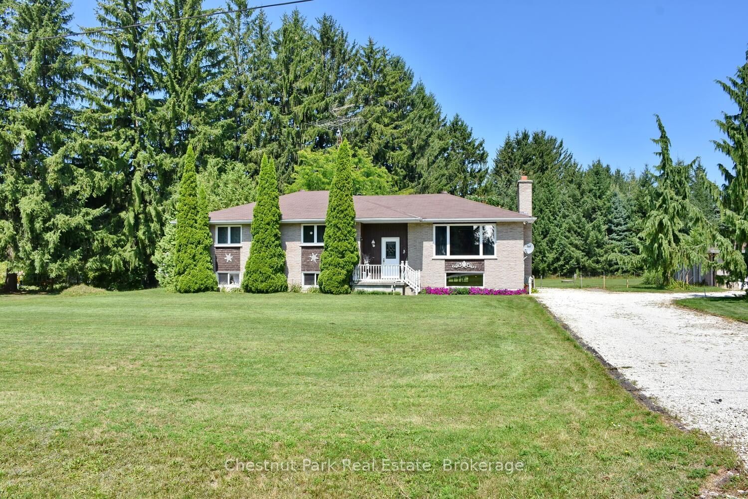 7802 36/37 Nottawasaga Side Road • Clearview, ON photo 4