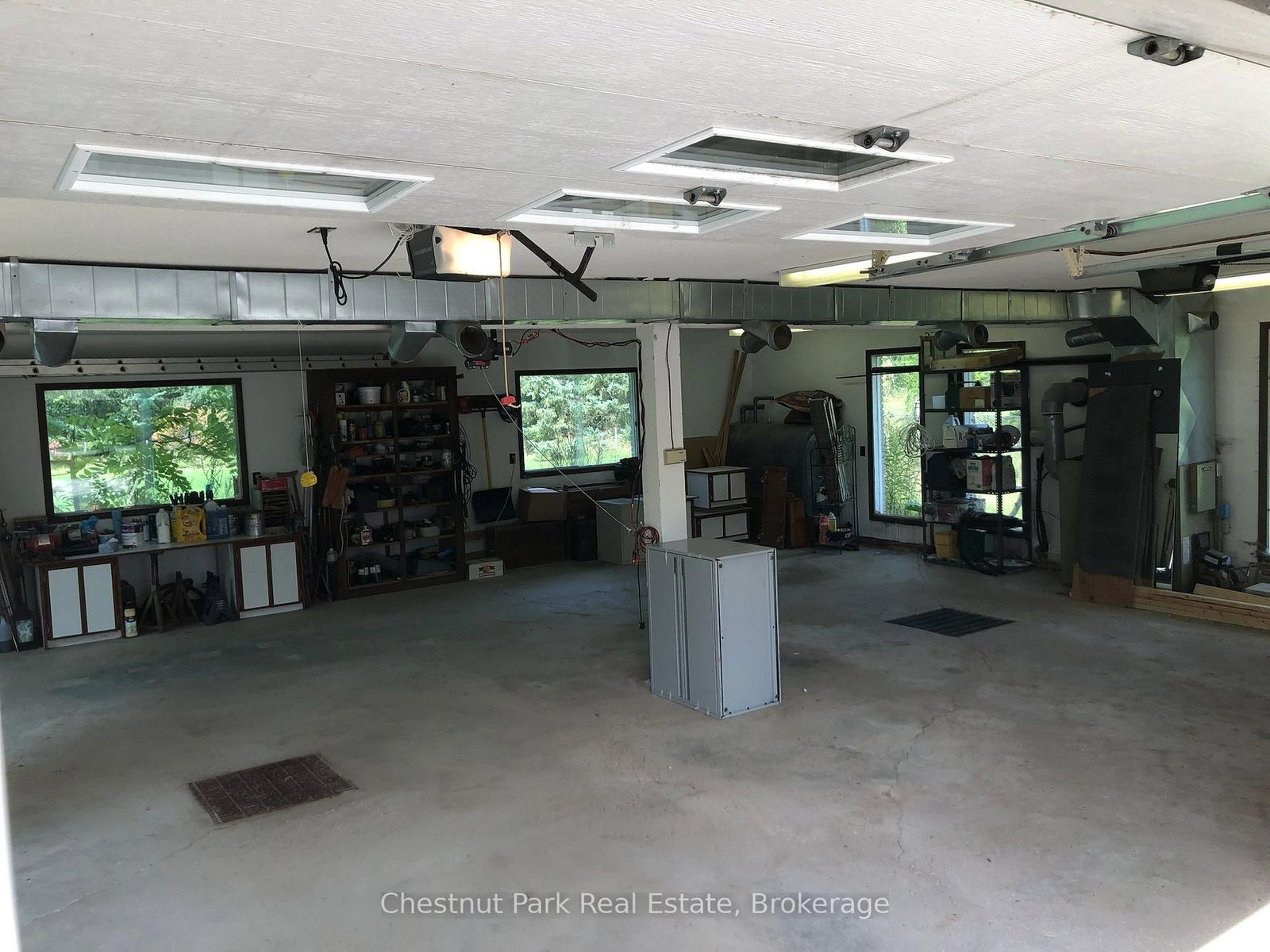 7802 36/37 Nottawasaga Side Road • Clearview, ON photo 9