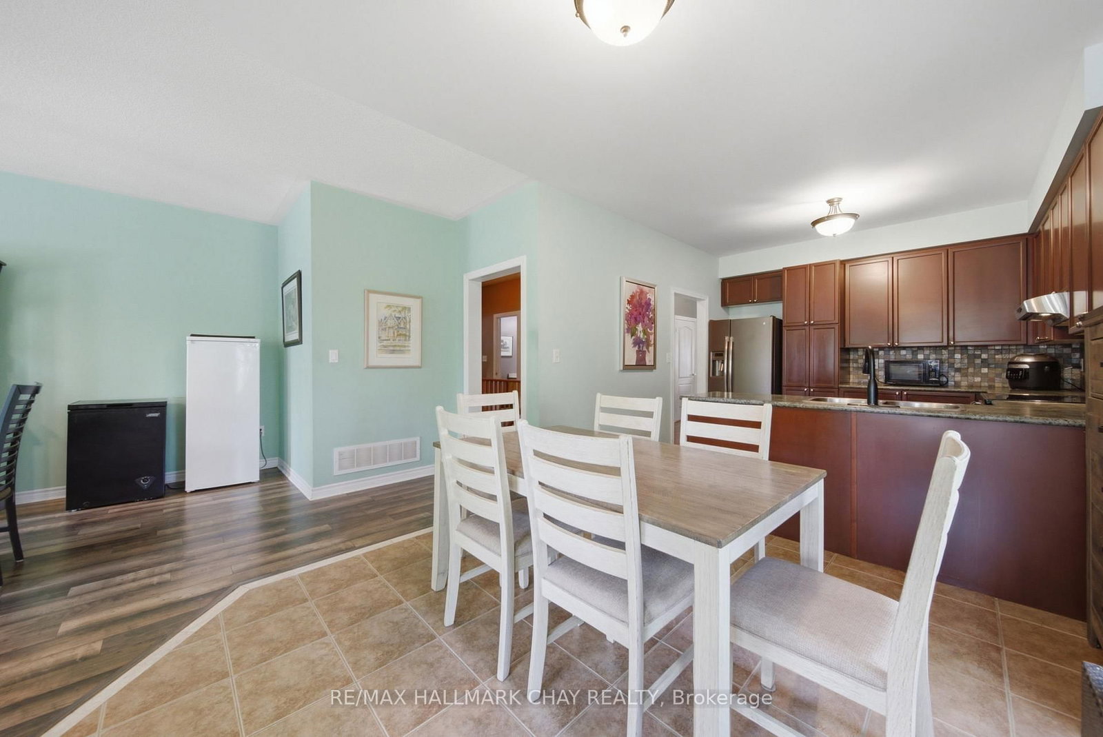 121 Prince William Way • Barrie, ON photo 13