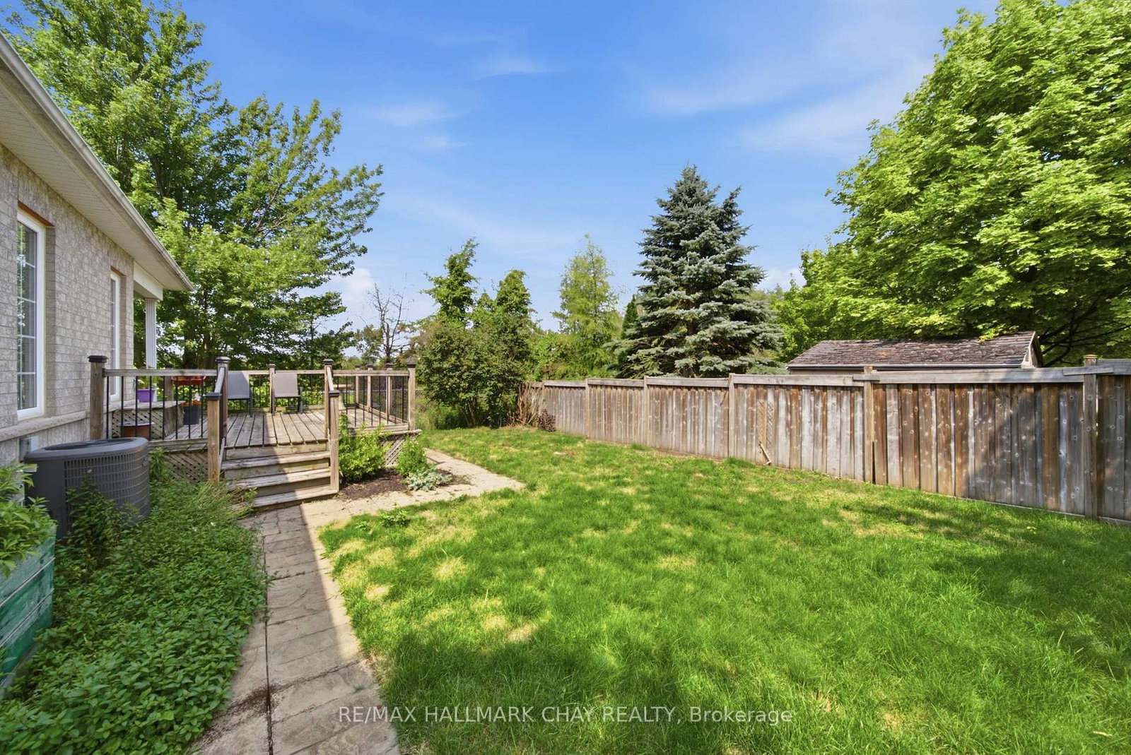 121 Prince William Way • Barrie, ON photo 43