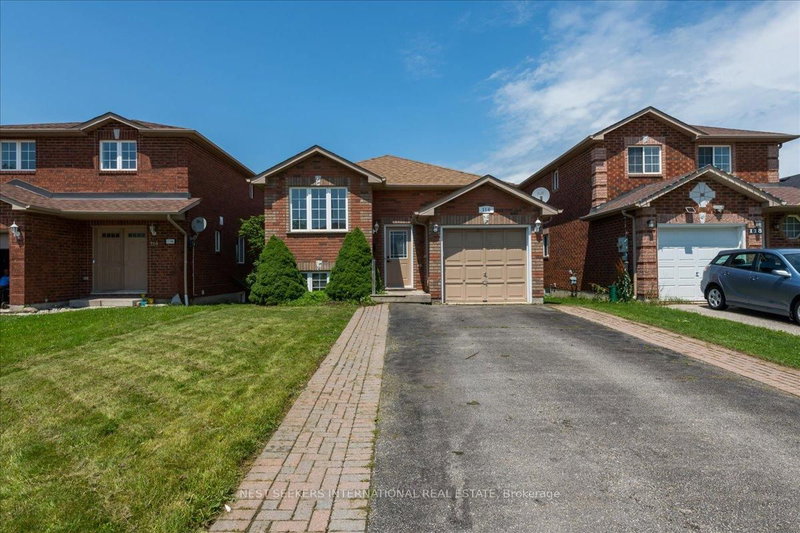 Upper Level - 116 Courtney Crescent