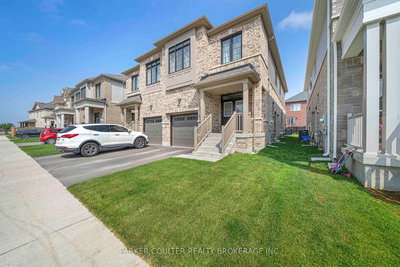 48 West Oak Trail • Barrie, ON photo 2