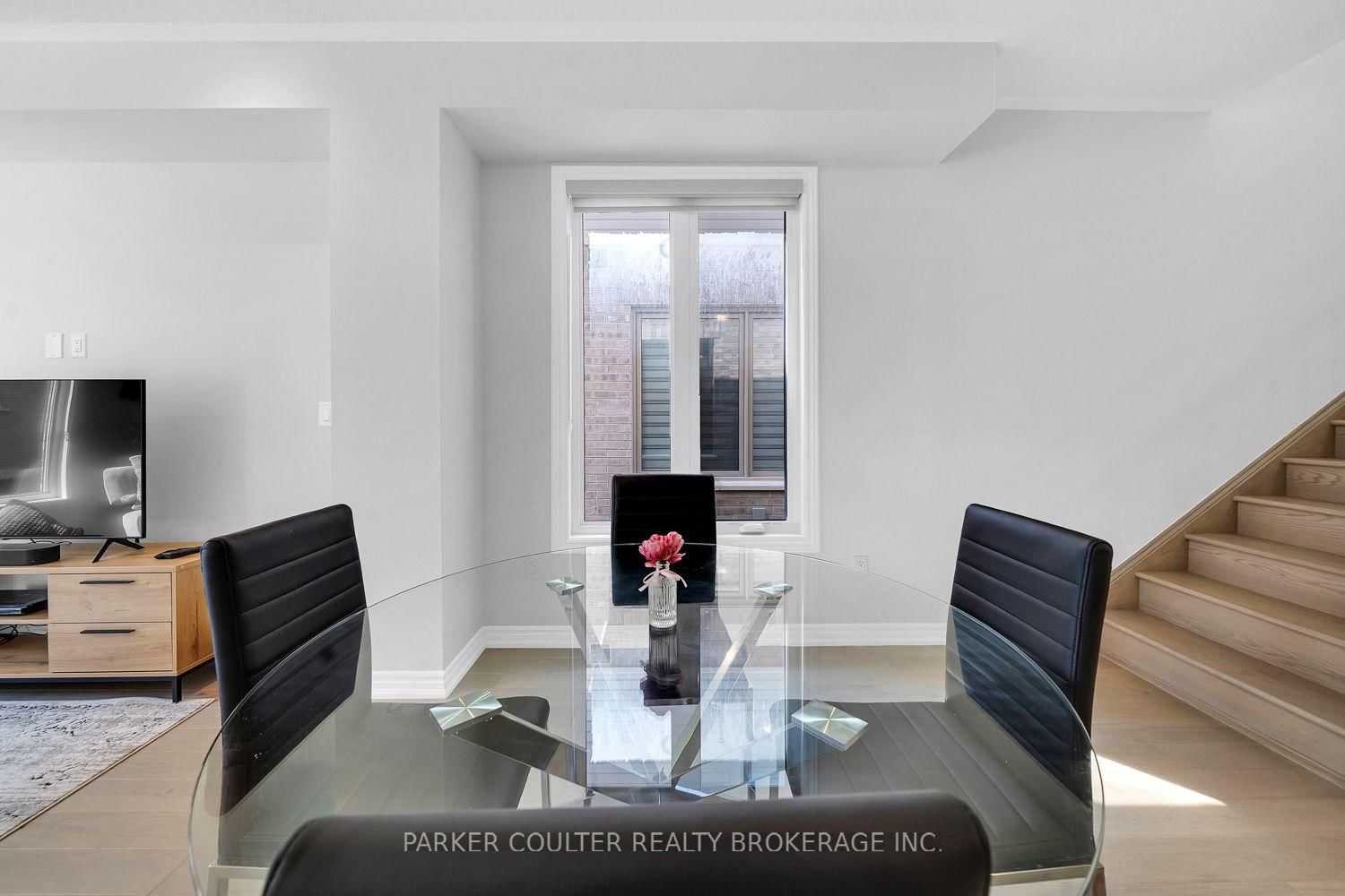 48 West Oak Trail • Barrie, ON photo 22