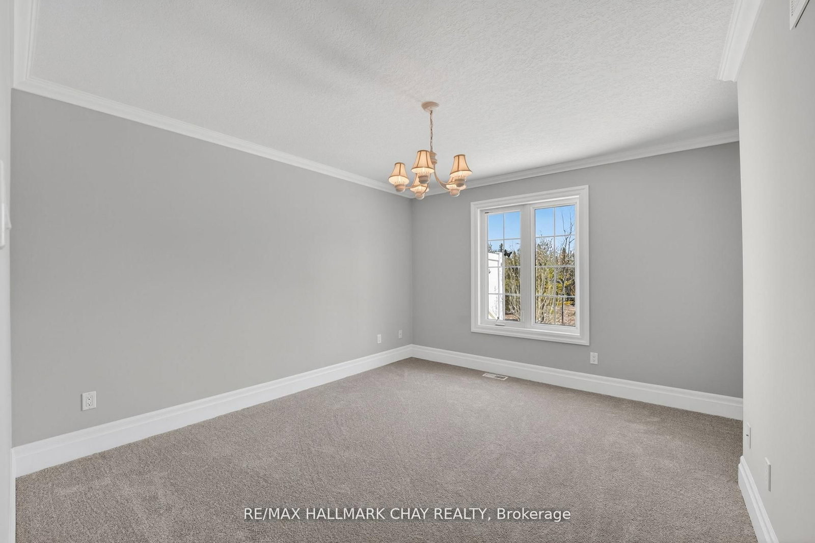 19 Greenway Drive • Wasaga Beach, ON photo 15