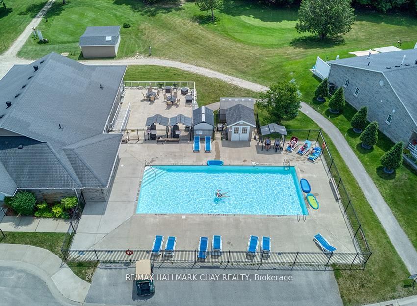 19 Greenway Drive • Wasaga Beach, ON photo 33