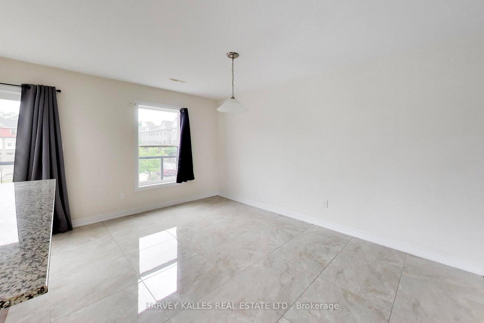 1 Leggott Avenue • #38 • Barrie, ON photo 12