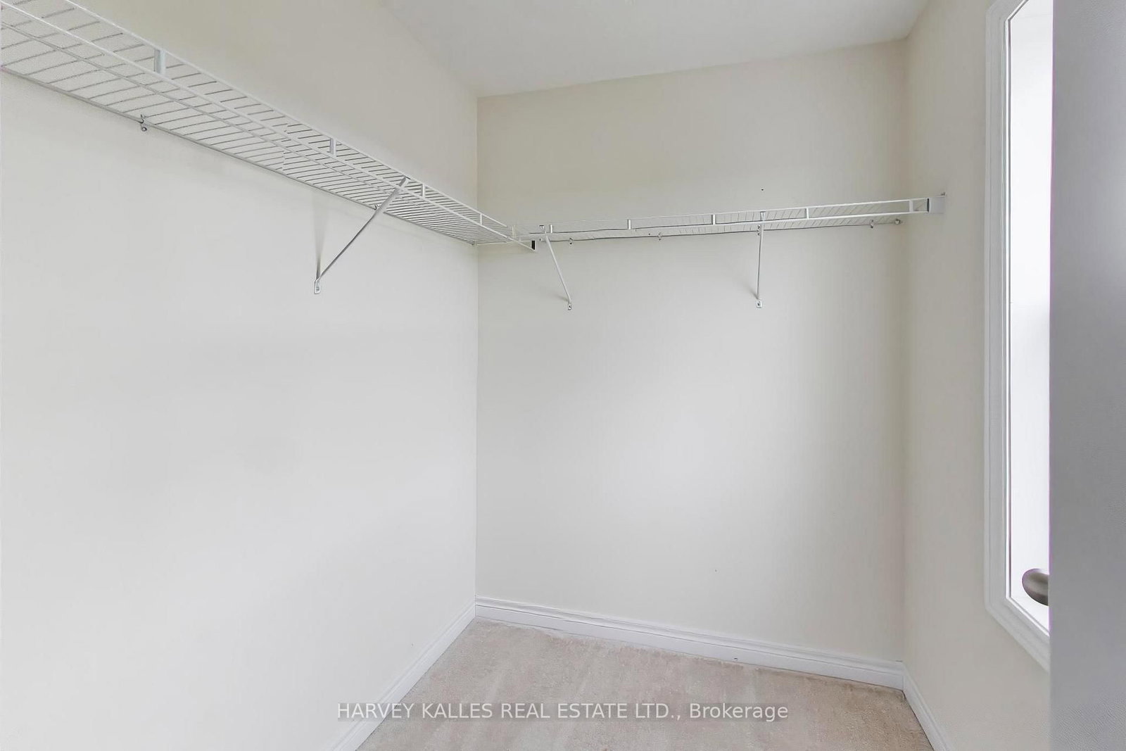 1 Leggott Avenue • #38 • Barrie, ON photo 29
