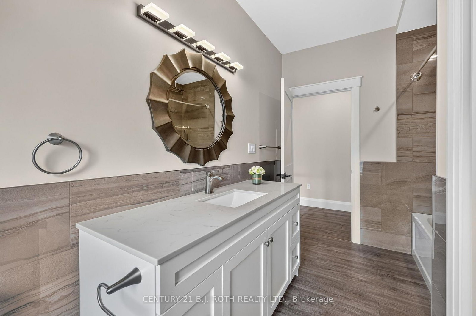 244 Frank Street • Midland, ON photo 16