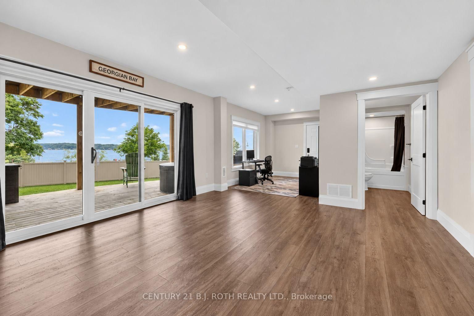 244 Frank Street • Midland, ON photo 25