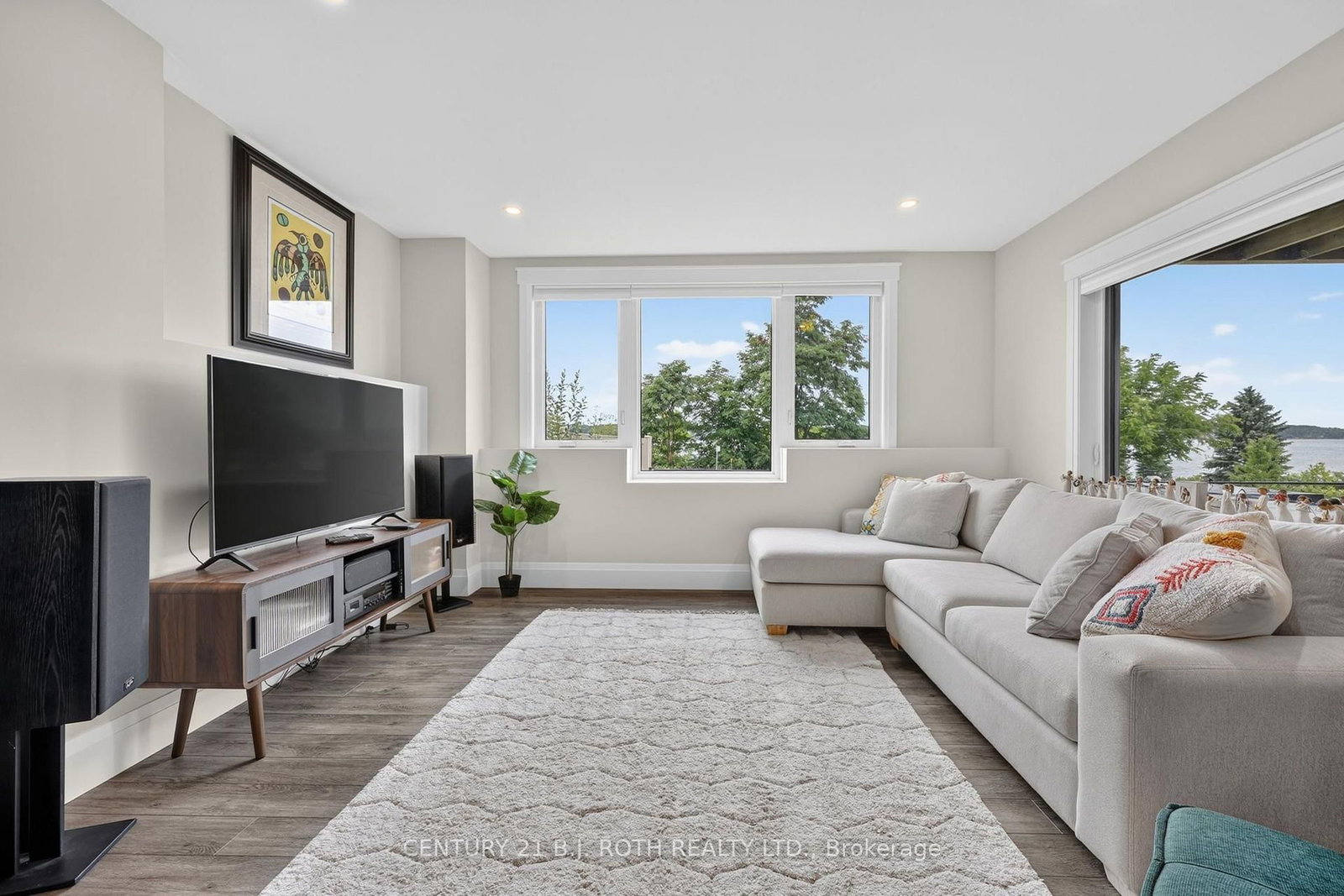 244 Frank Street • Midland, ON photo 33
