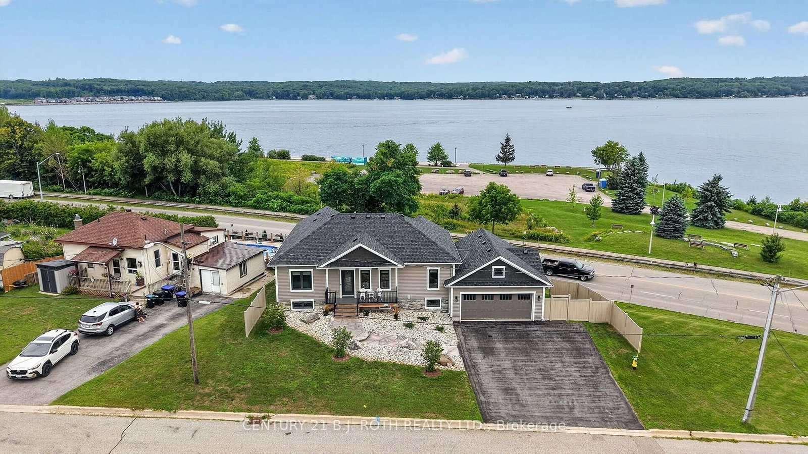 244 Frank Street • Midland, ON photo 37