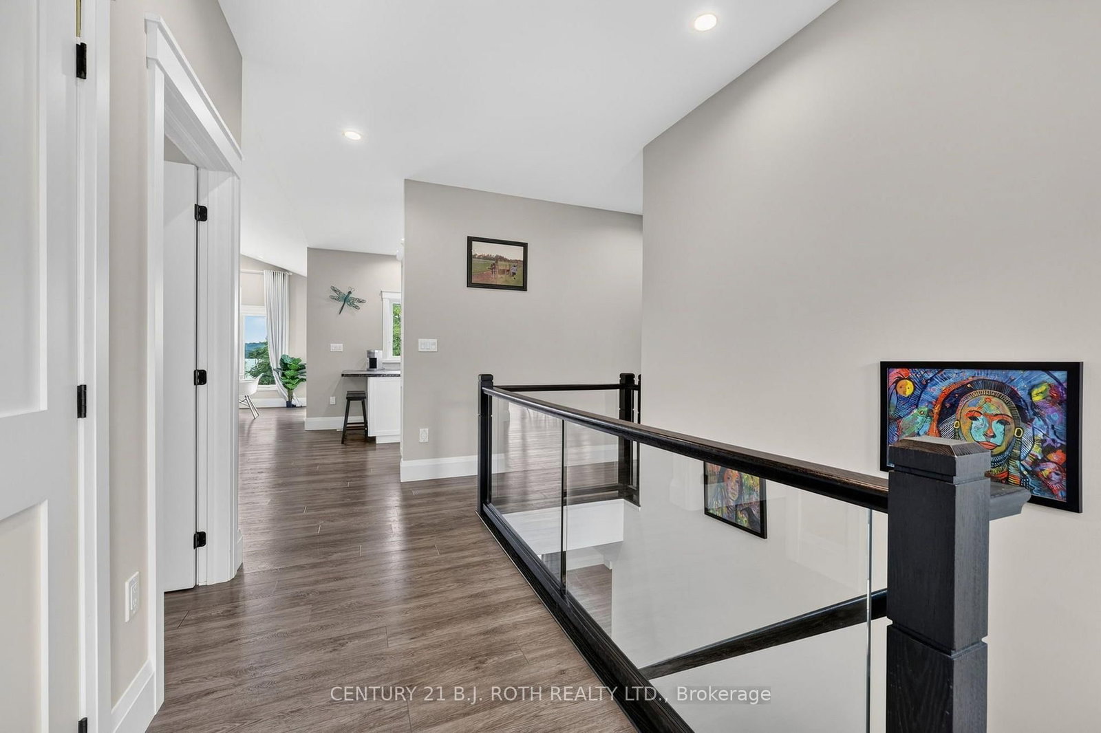 244 Frank Street • Midland, ON photo 4