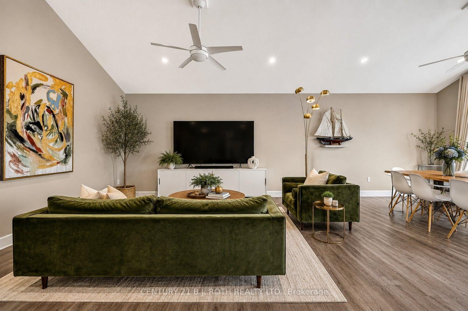 244 Frank Street • Midland, ON photo 6