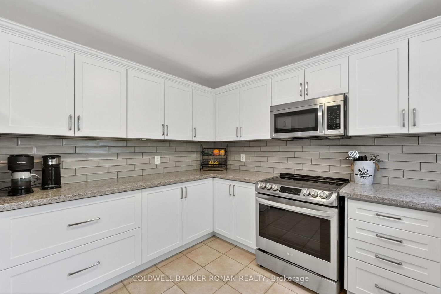 24 Ryan Court • Barrie, ON photo 18
