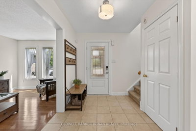24 Ryan Court • Barrie, ON photo 5