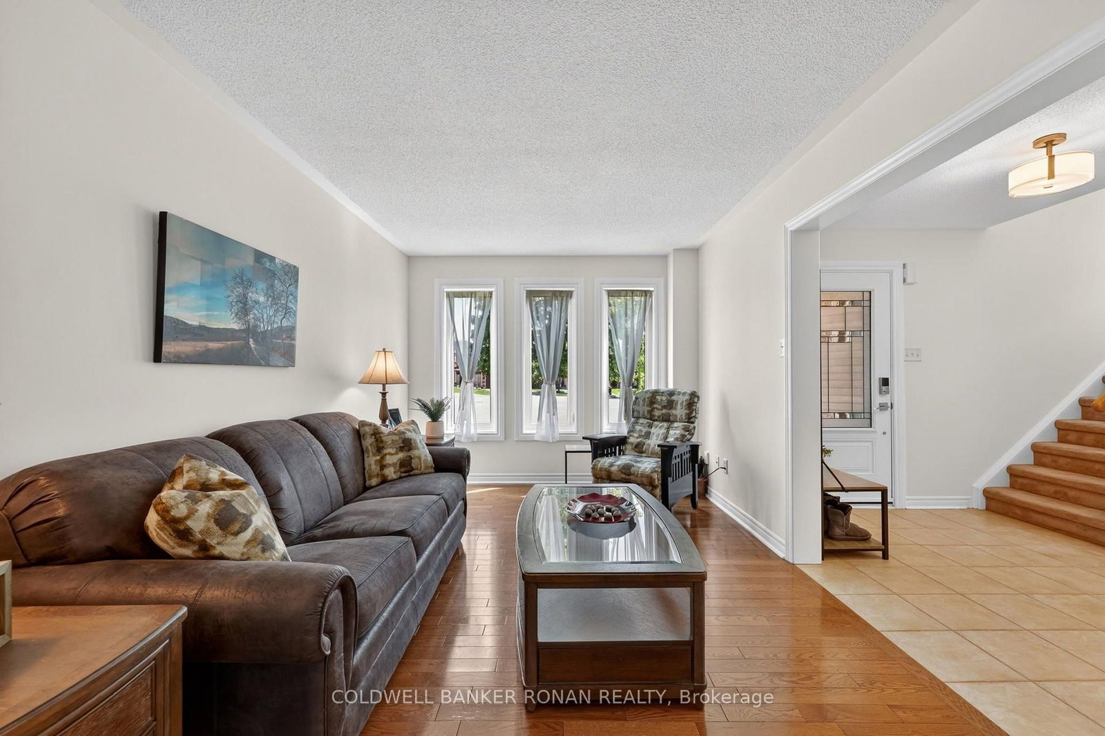24 Ryan Court • Barrie, ON photo 8