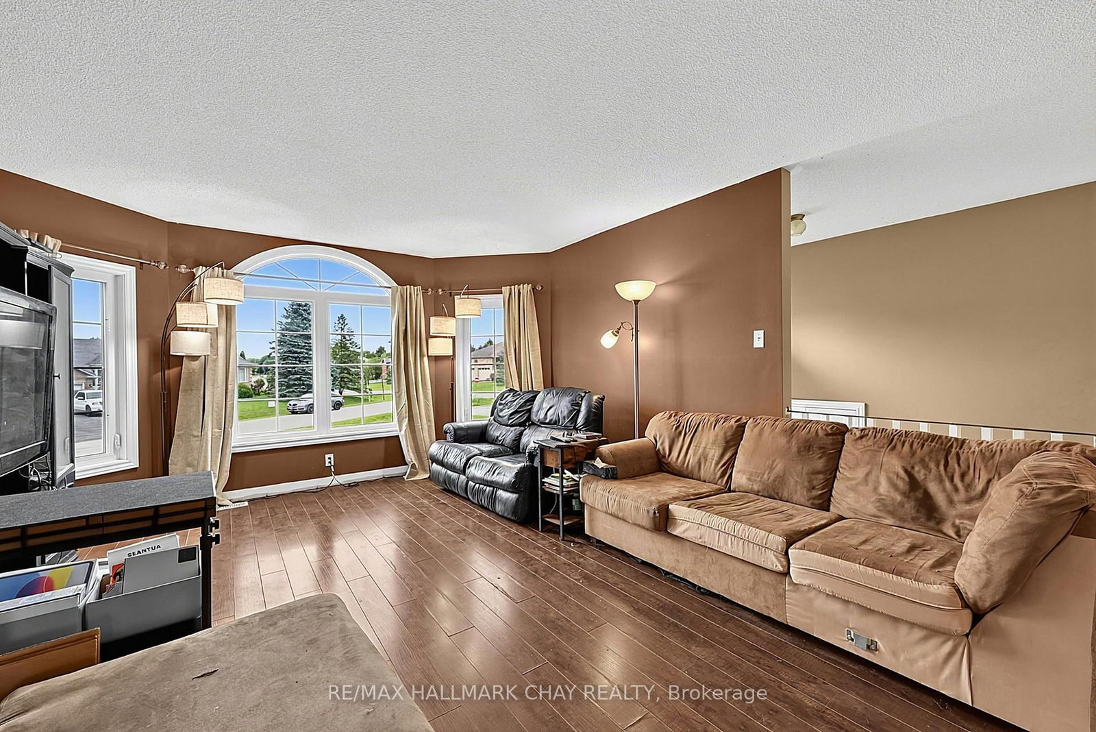 1 Dean Court • Wasaga Beach, ON photo 19