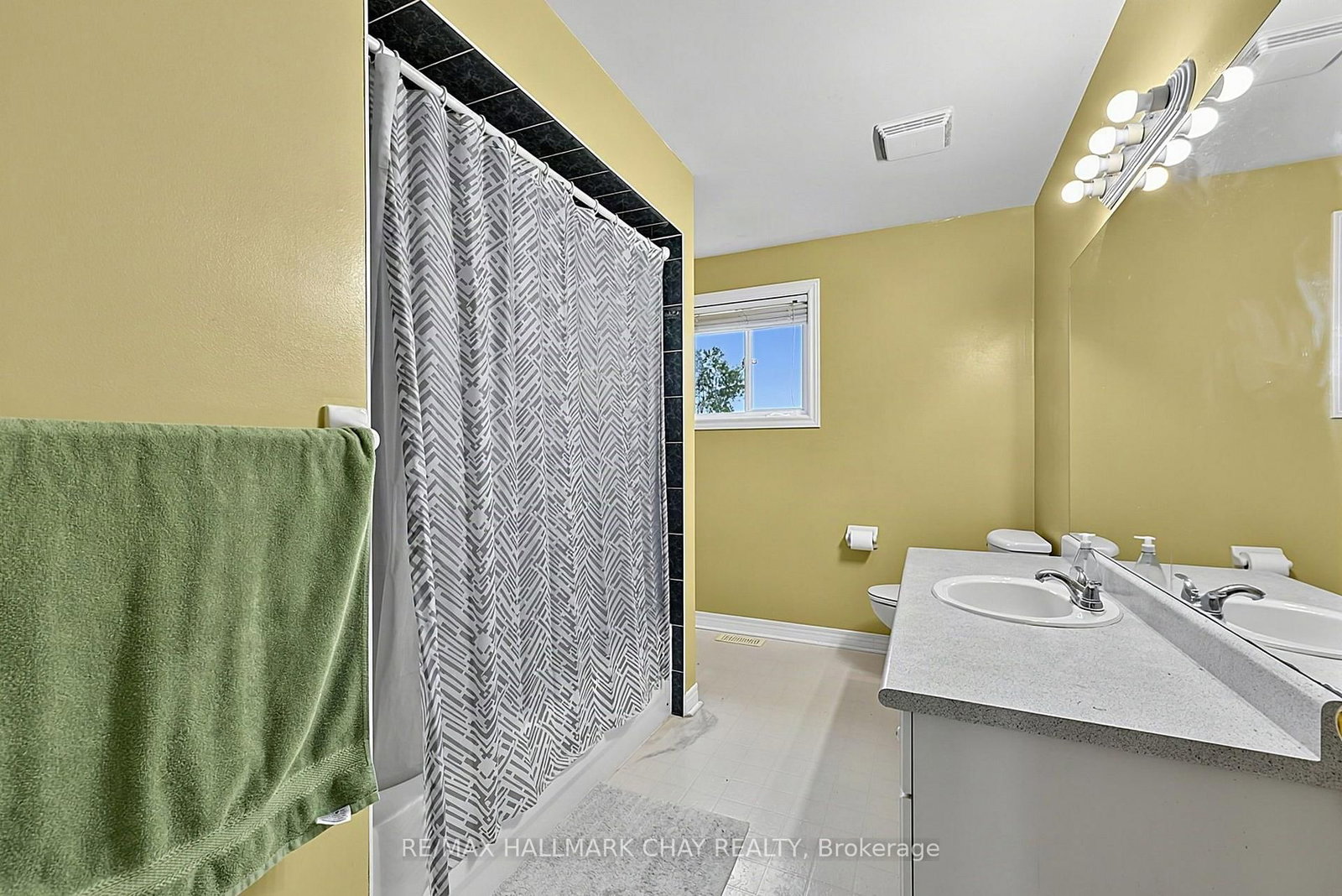 1 Dean Court • Wasaga Beach, ON photo 31