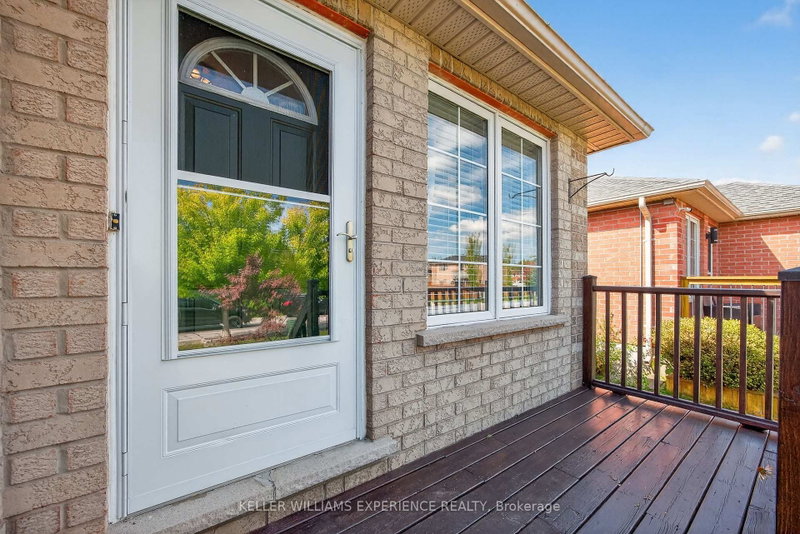 16 Larkin Drive