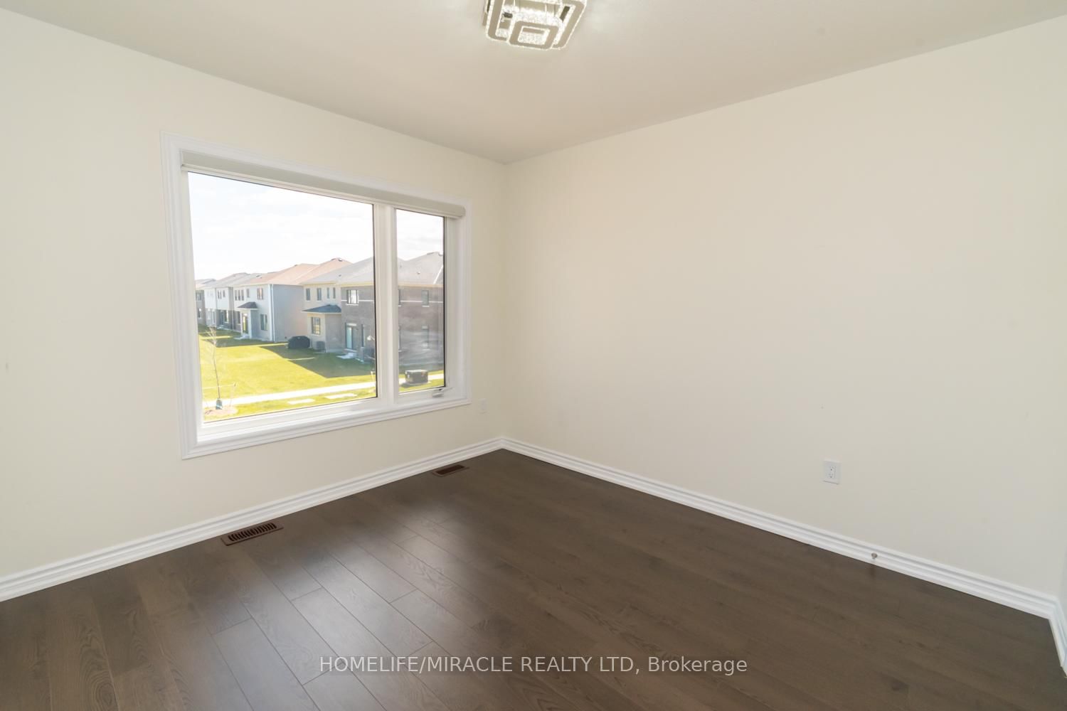 34 Valleybrook Road • Barrie, ON photo 30