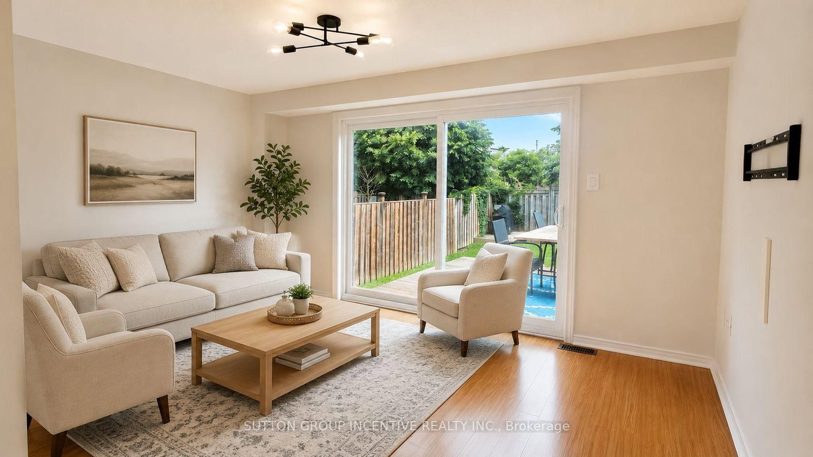 25 Lions Gate Boulevard • Barrie, ON photo 3