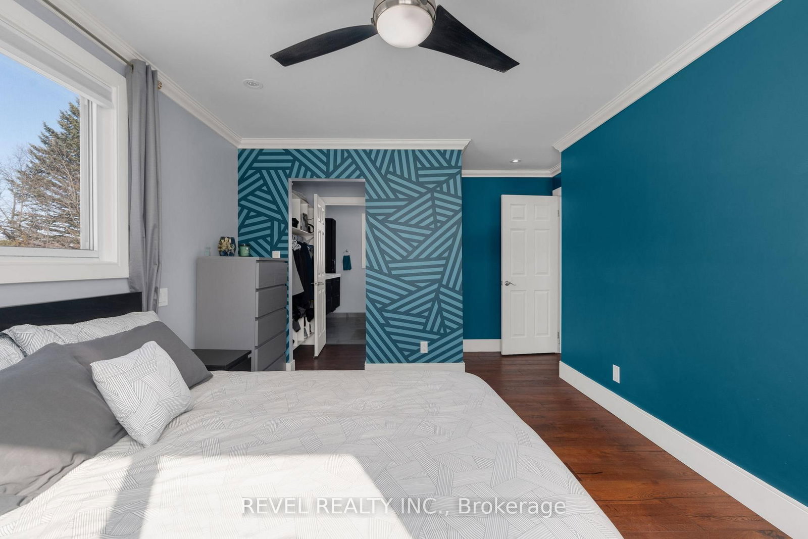 6537 9 COUNTY Road • Clearview, ON photo 14