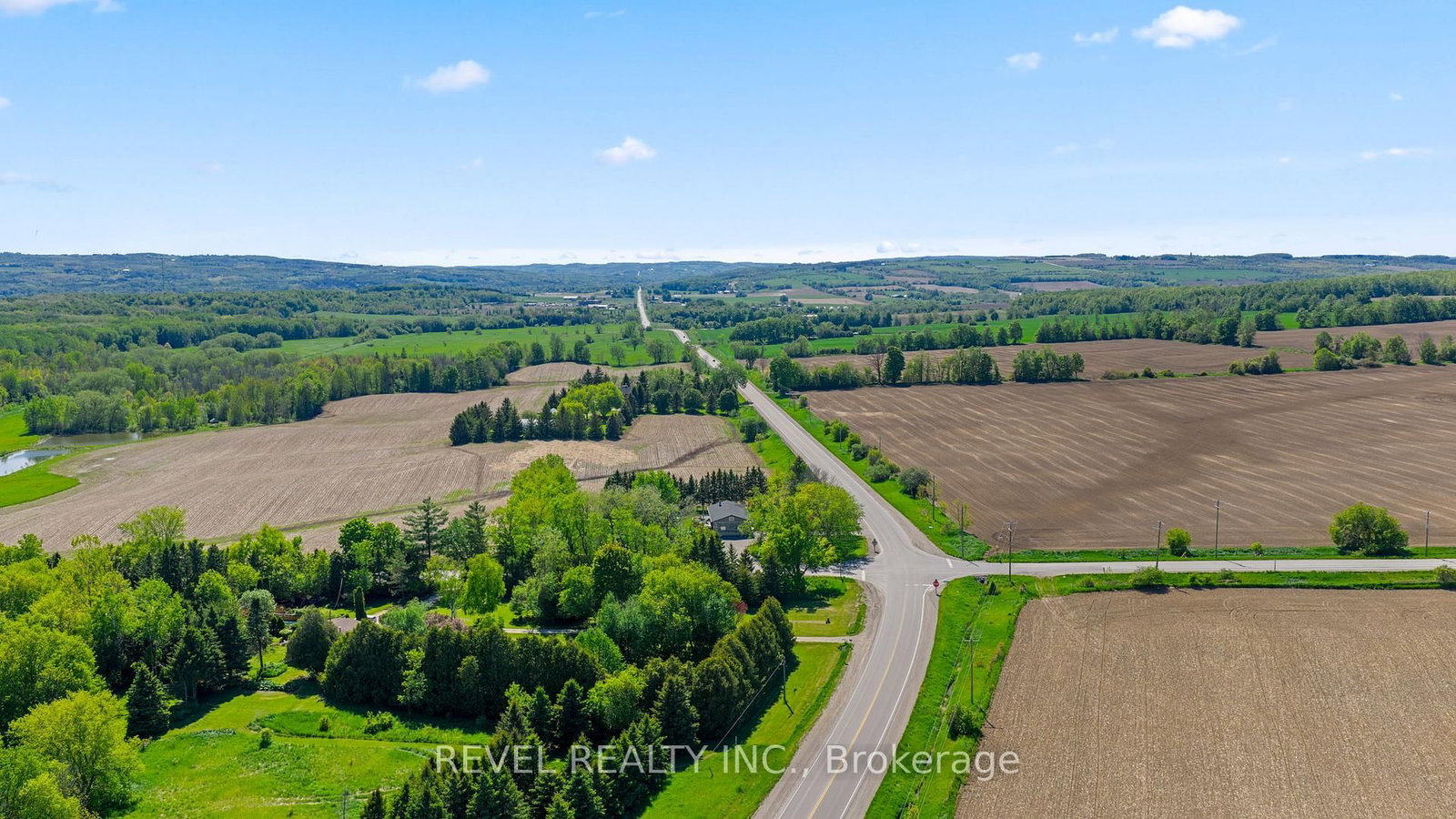 6537 9 COUNTY Road • Clearview, ON photo 36